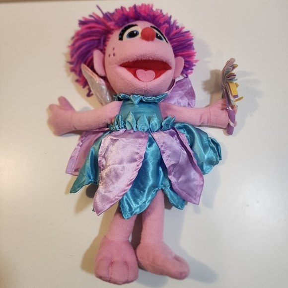 SESAME STREES Abby Cabbady Plush Stuffed Doll - Picture 4 of 10